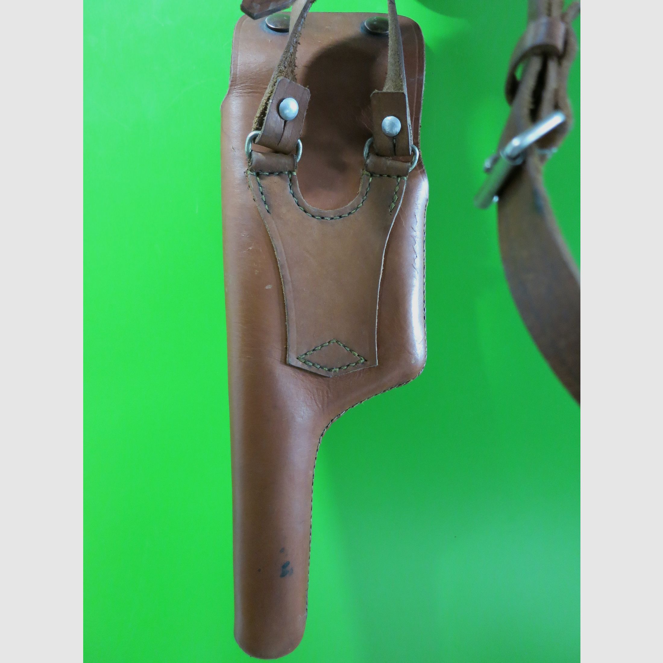 Mauser C96 + M712, Broomhandle, Schulterholster mit Riemen