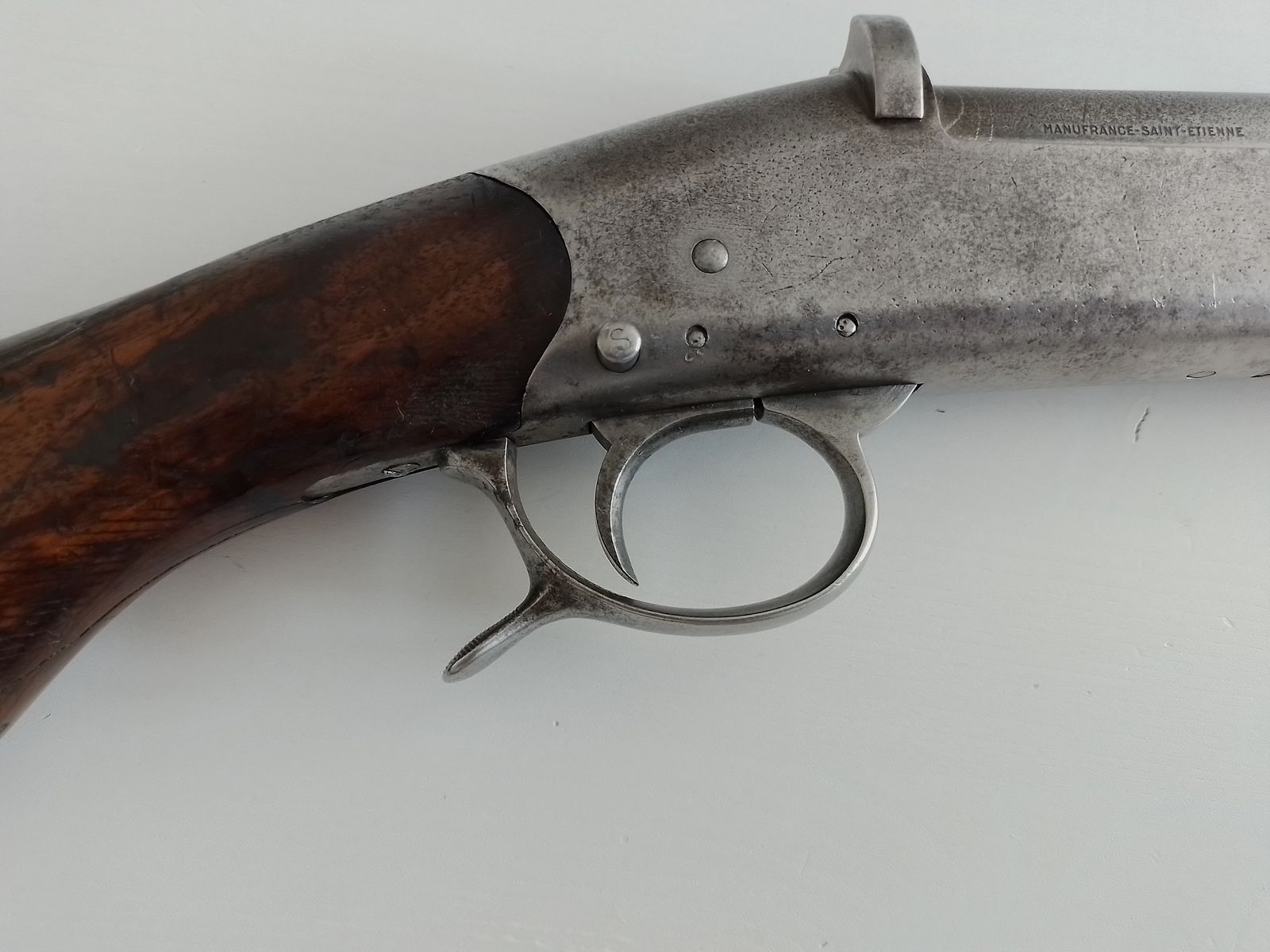 Schöne Kipplaufbüchse Dekowaffe