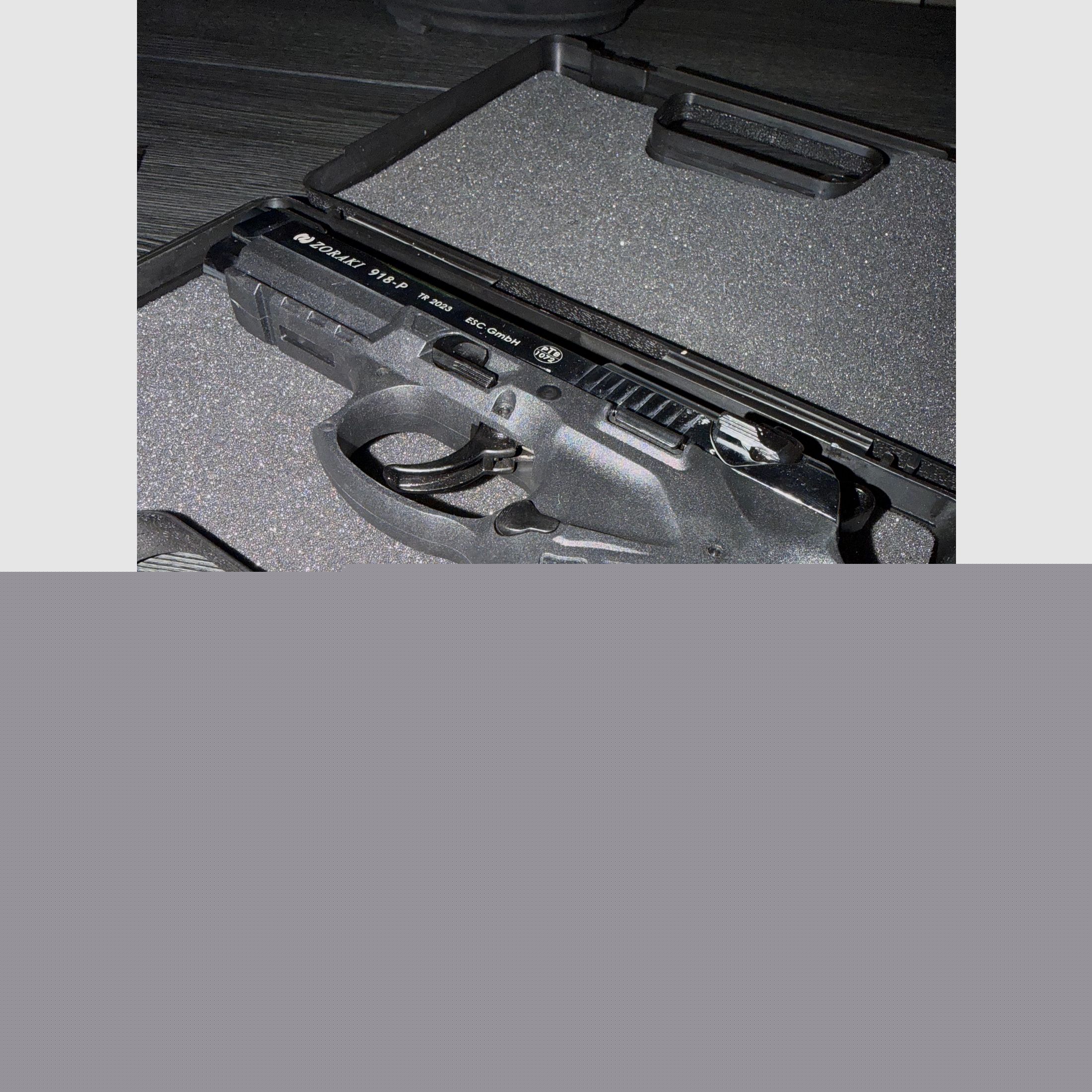 918-P blank firing pistol chrome 9mm incl. accessories