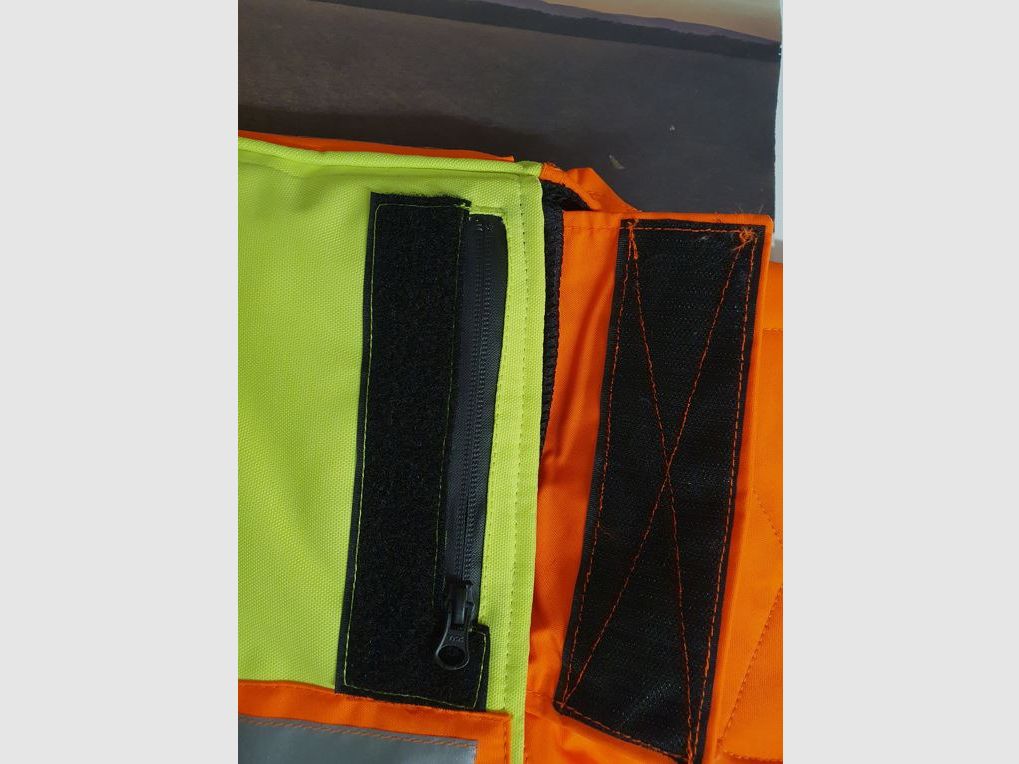 Hubertus dog protection vest with Kevlar lining