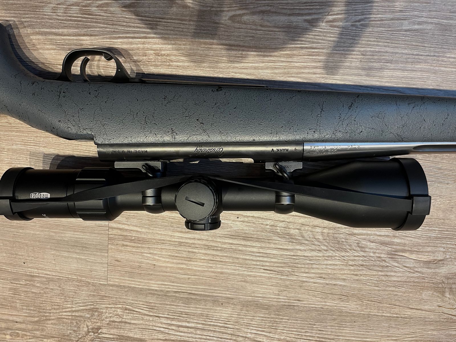 Weatherby Mark V Ultralight 300 wby Accumark