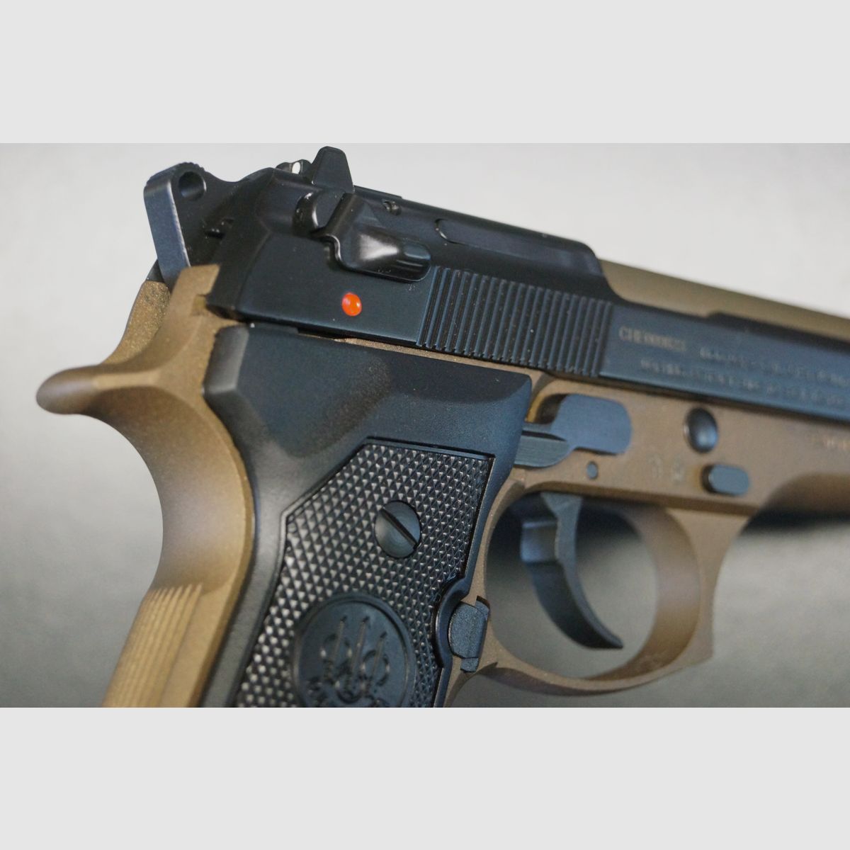 Beretta 92 FS Bronze, Bild 3 von 5