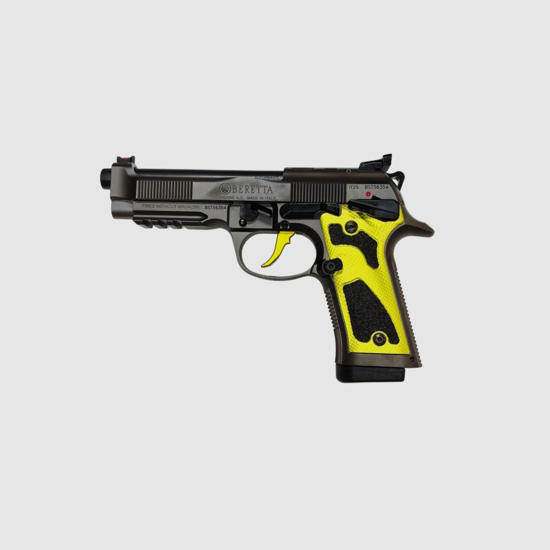 Pistola Beretta 92X Performance Optic Dark Yellow, immagine 1 di 3