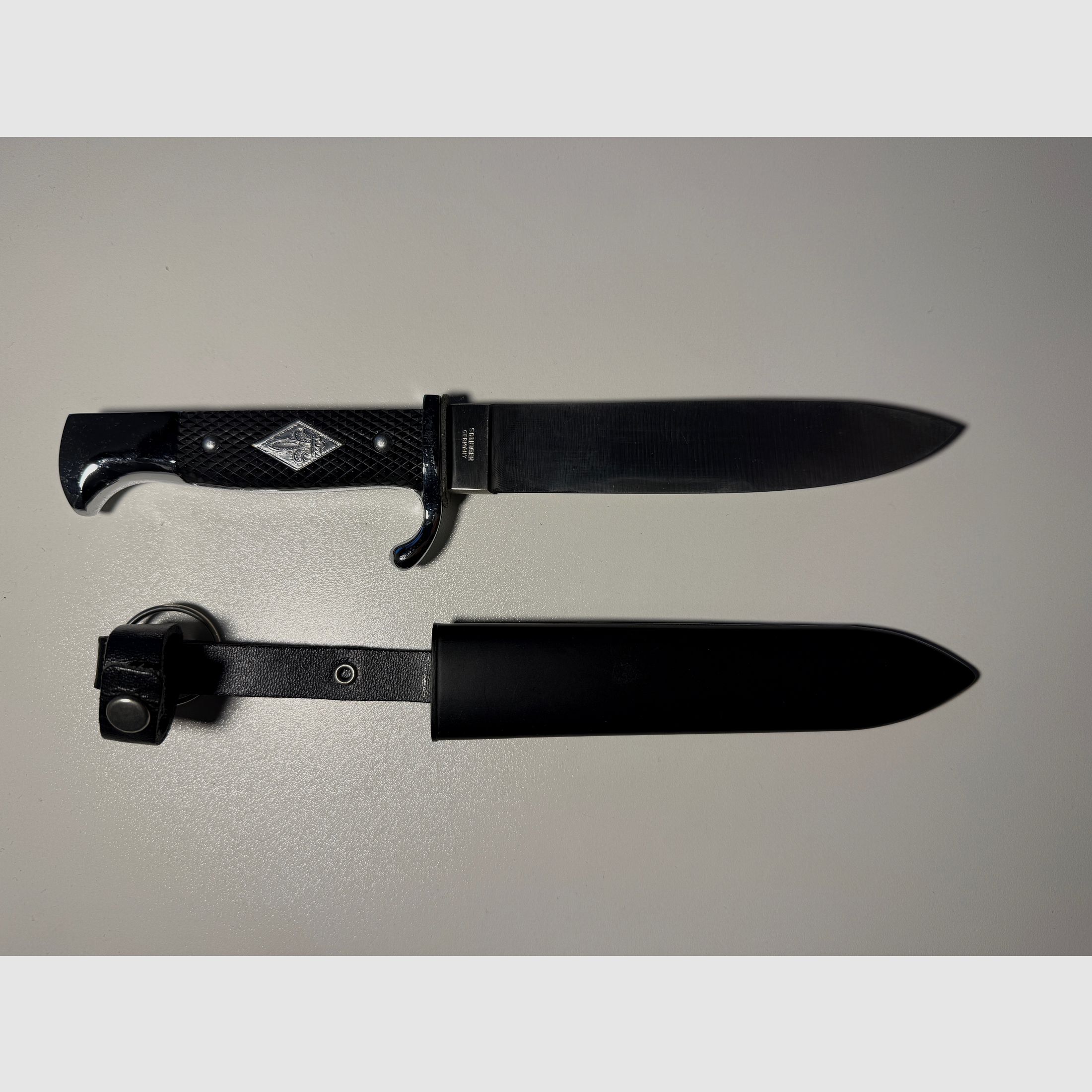 Couteau de randonnée, couteau de scout en parfait état et inutilisé