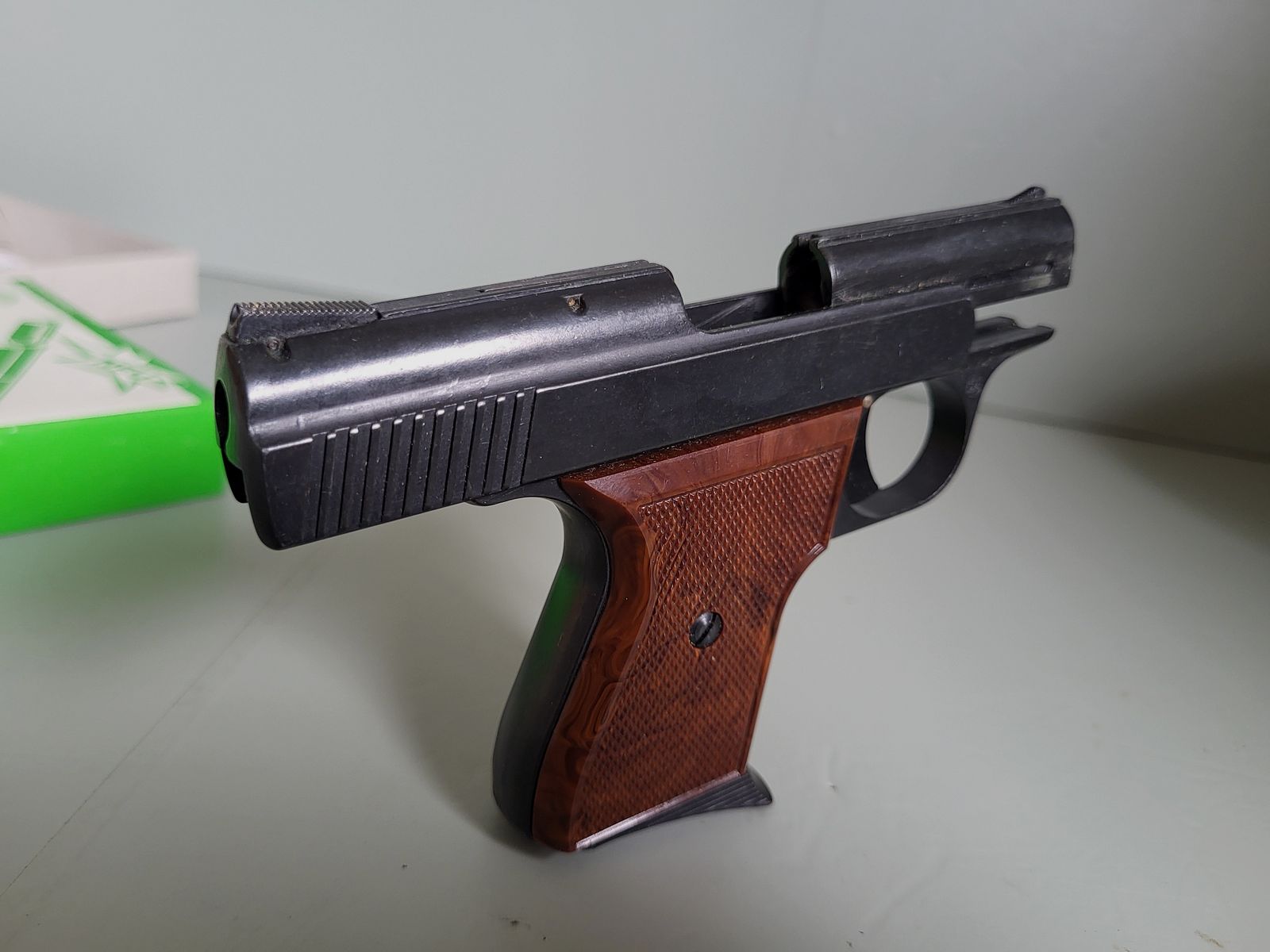 Pistola - Rhöner Mod. 15 arma deportiva - W. Alemania 1983 año - Completo