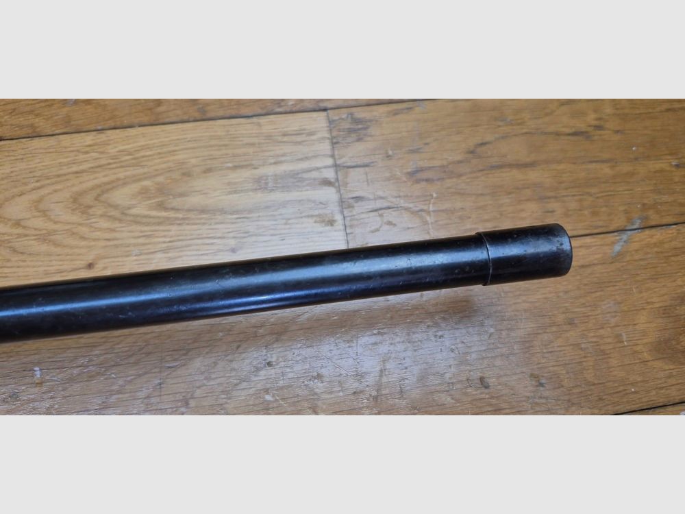 Schöne Steyr Mannlicher Schönauer Büchse — Modell « GK » — Kal. 7×64 — Waffe geprüft 1964 — Deutscher Abzug — Schöne Hölzer — Exzellente Mechanik — Schöner Lauf — Montagebasis aus Stahl — Sehr guter Allgemeinzustand — BE+/TBE, Bild 21 von 43