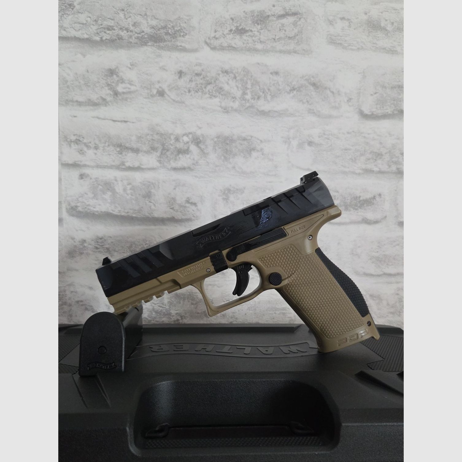Pistole Walther PDP Fullsize V2 OR 4,5" FDE 9mm Luger