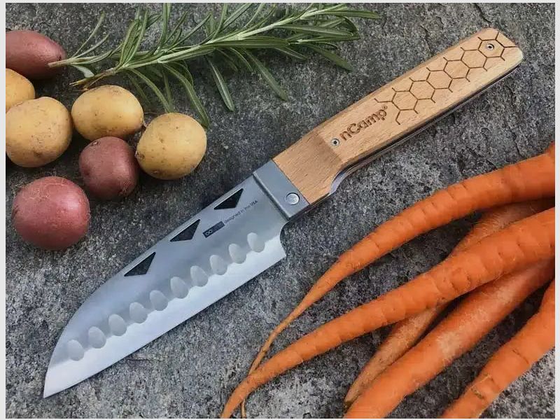nCamp Premium Santoku-Messer für die Zubereitung von Speisen (9cr18Mov Klinge/Buchengriff) mit Nylon