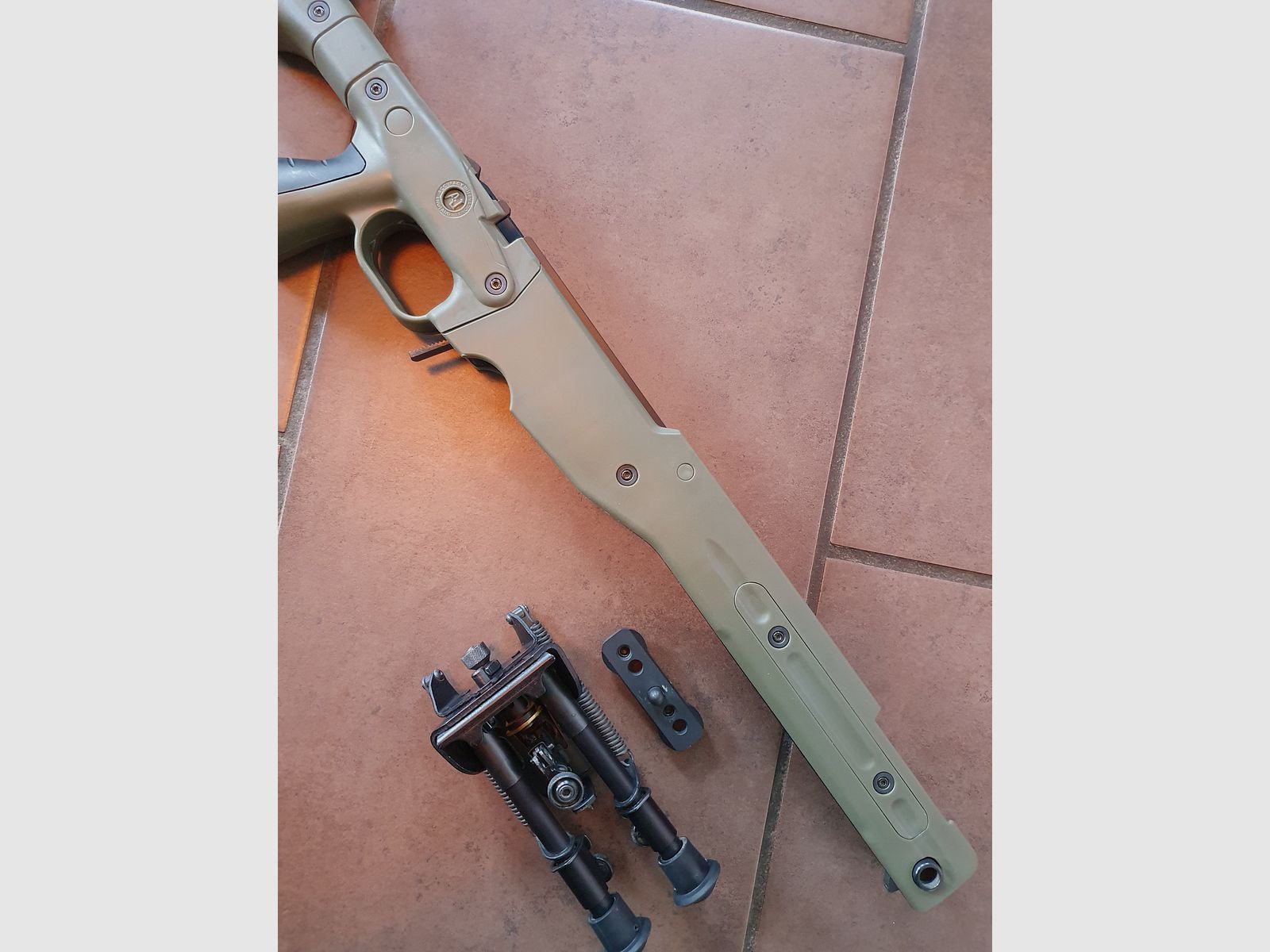 Accuracy International AT AICS Rem. 700 Long Action Chassis