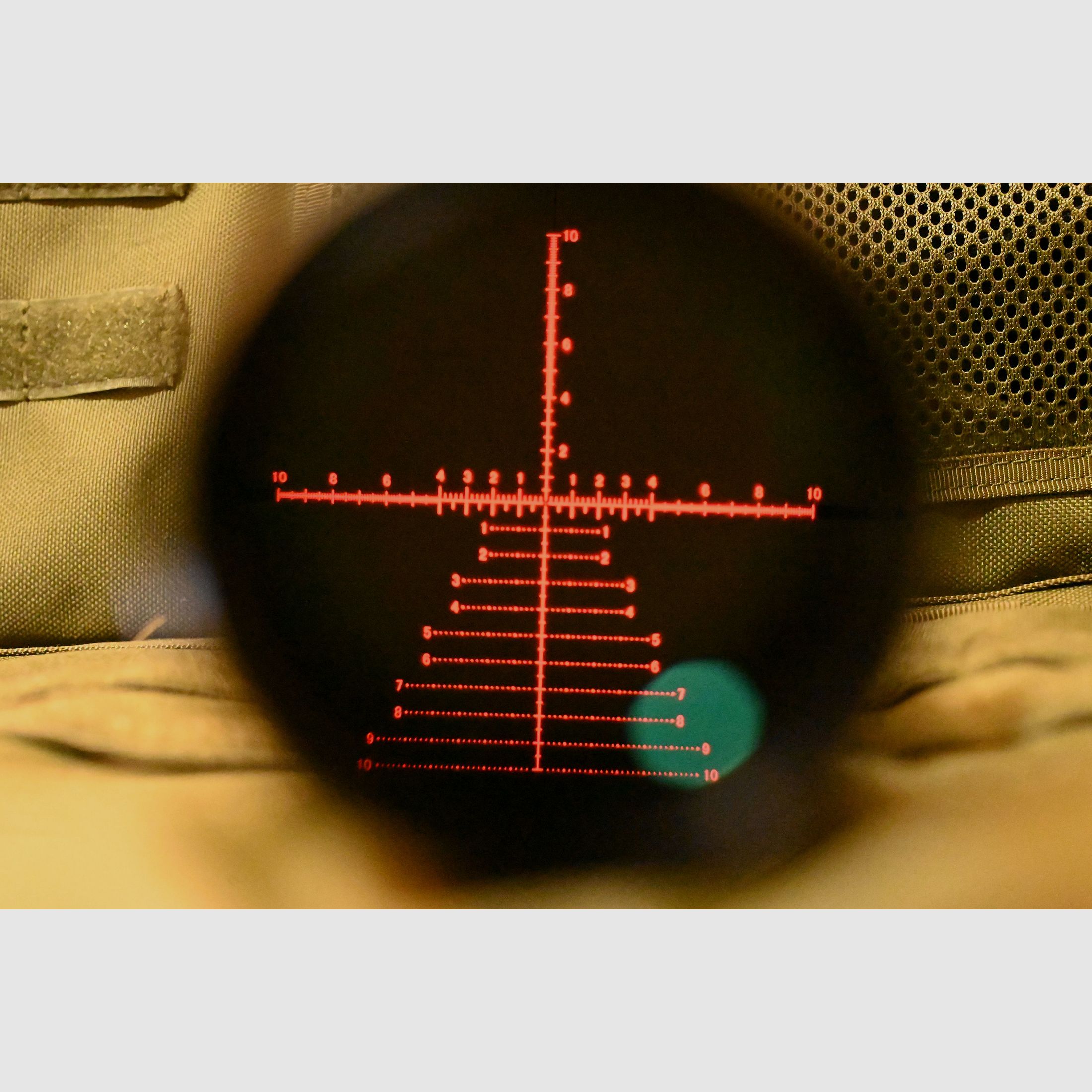 Vortex Viper PST Gen II 3-15x44 MRAD FFP EBR-7C - Komplettset