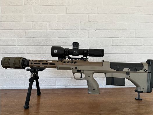 DESERT TECH SRS A2 (Covert) .308 Win + Wechselsystem 6,5 mm Creedmoor + EoTech Vudu
