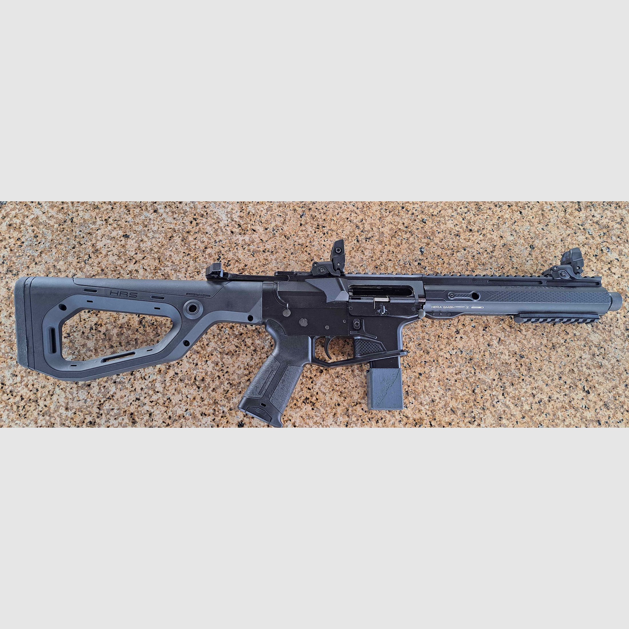 AR 15 Hera Arms 9mm, immagine 2 di 3