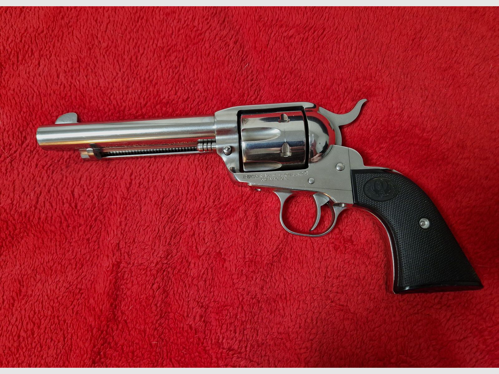 Ruger New Vaquero .357 Mag. – Hochglanz-Edelstahl - ideal für CAS – Top Zustand
