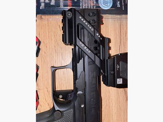 Walther Q5 Match SF Black Ribbon with extras