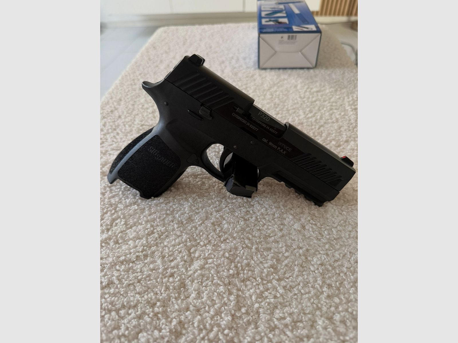 Pistola de alarma Sig Sauer P320 calibre 9mm P.A.K