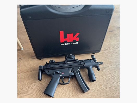 Heckler & Koch SP5k PDW All inklusive B&T, Aimpoint