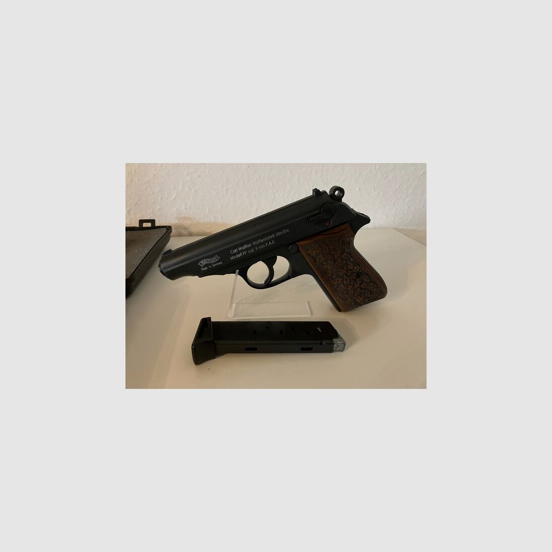 Walther PP Modell Eichenlaub 9mm PAK