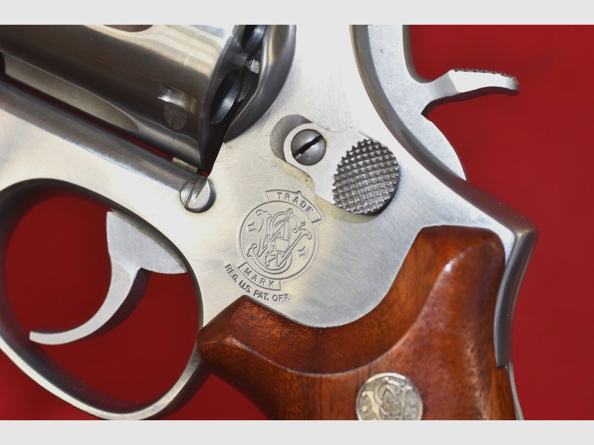 #8385 S&W-revolver, 686-2, kal. 357 Mag./.38 Spl, afbeelding 10 van 17