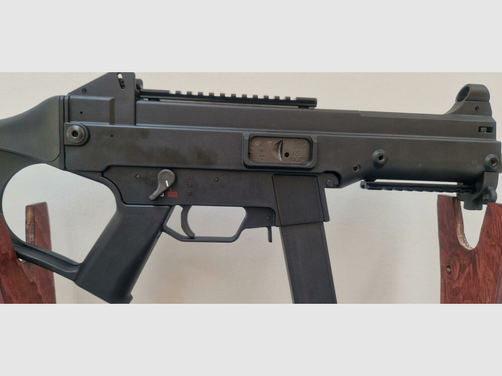 Heckler & Koch	 USC