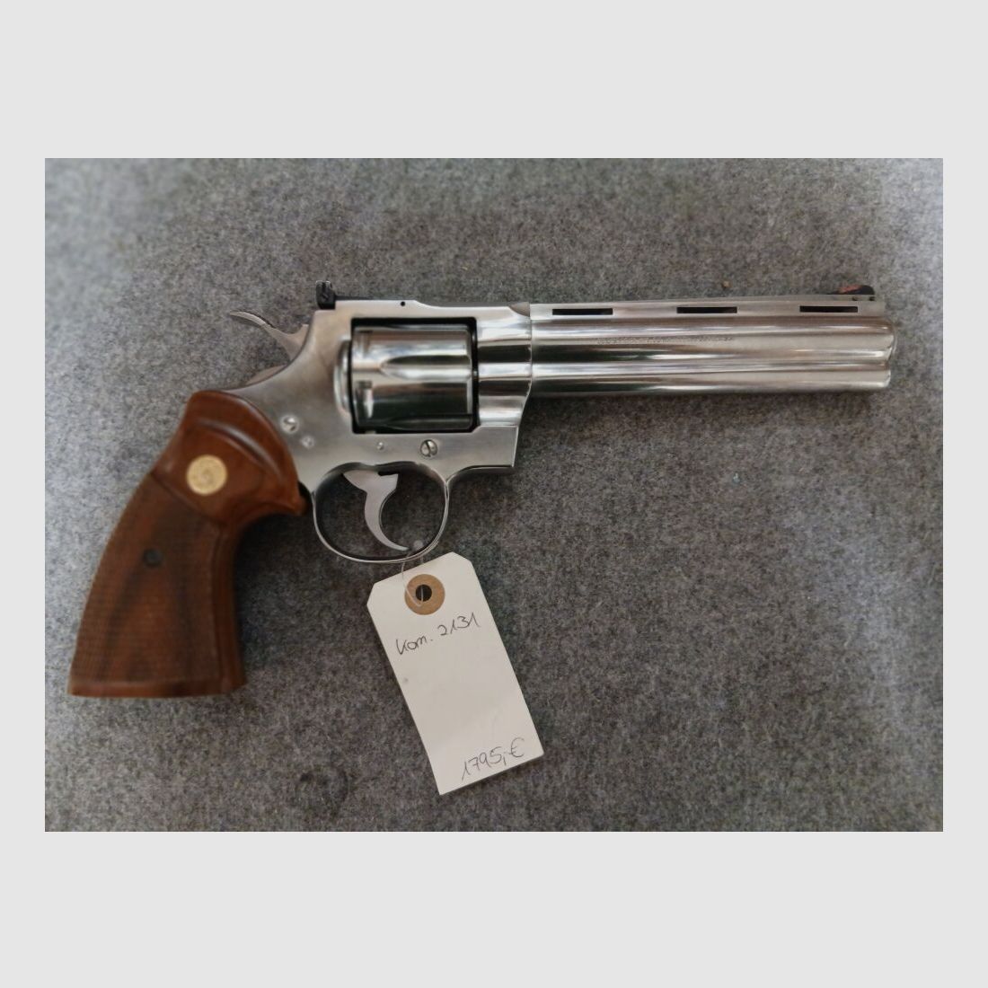 Colt Python, Bild 1 von 4