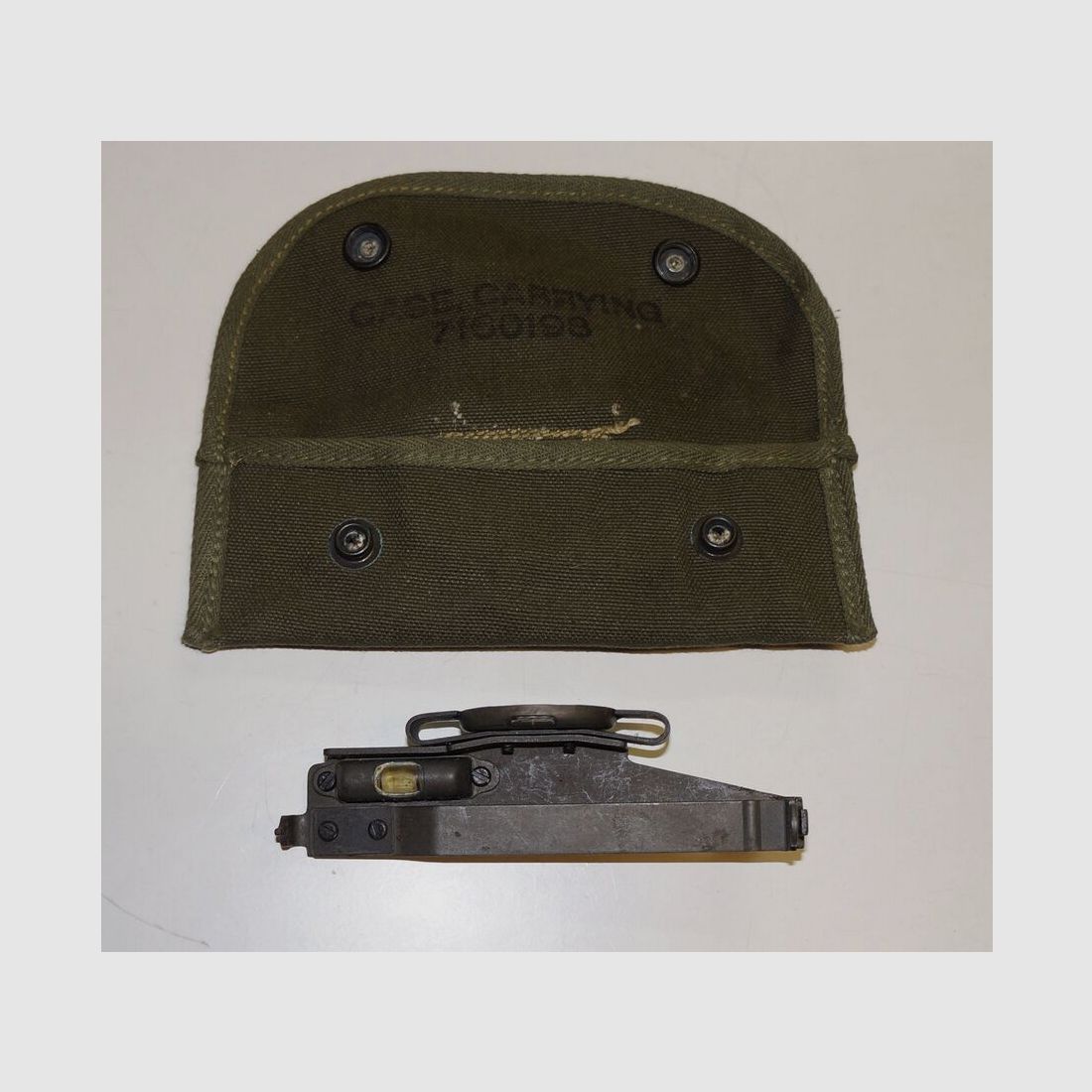 M1 Garand grenade sight with pouch