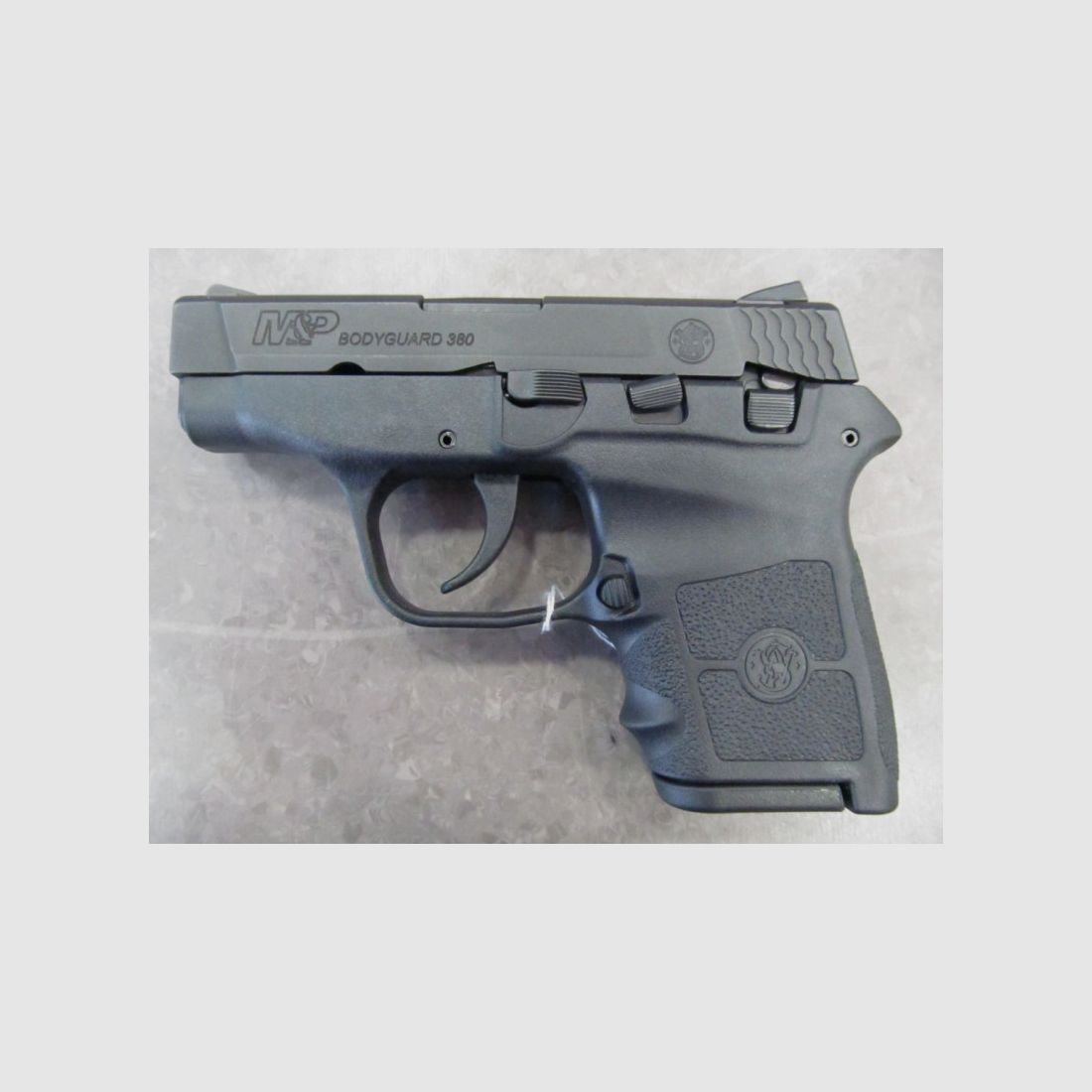 S&W BODYGUARD M&P 9 KURZ gebraucht, Bild 1 von 7