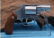 Smith & Wesson 60