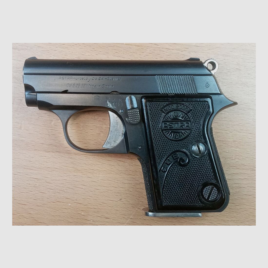 Astra Model 2000 Cup