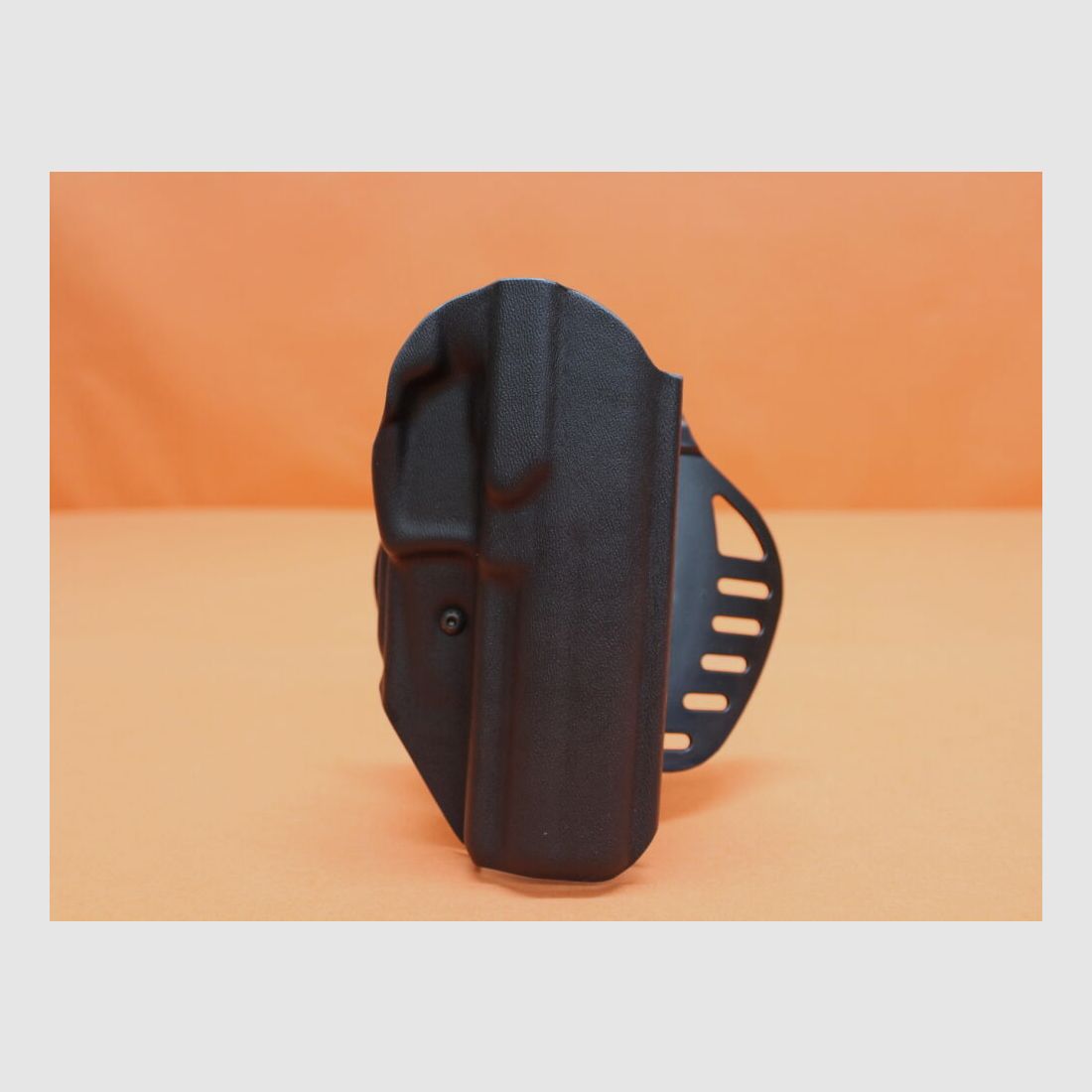 HOGUE HOGUE Holster ARS Stage 1 Carry RH (52005) Heckler&Koch P30L/ SFP9L incl. Paddle/ Piastra per cintura