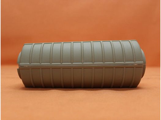 UTG - Leapers AR-15: Handguard M4/ Carbine-Length UTG with Heat Shield Polymer TAN (RB-TM4HGT) Handguard FDE/ DEB