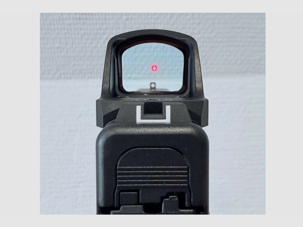 Glock 17 GEN6 with AIMWIN PN320 including Reddot
