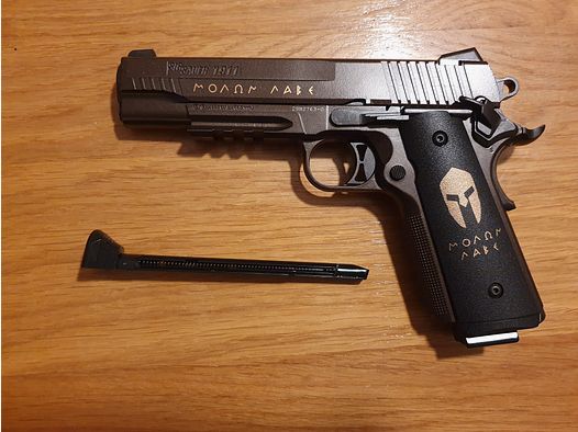Sig Sauer 1911 Spartan Co2-Version 4,5 mm Stahl-BB, wie neu mit OVP