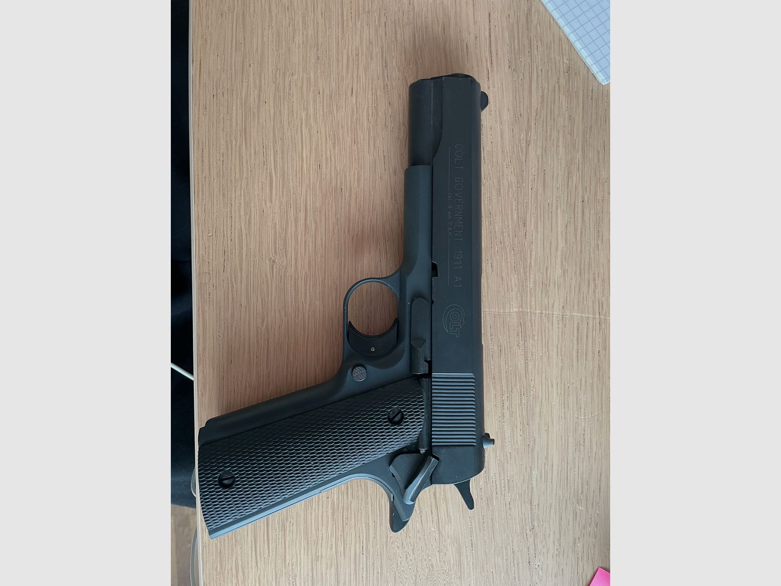 Colt Schreckschuss Pistole Government 1911 A1