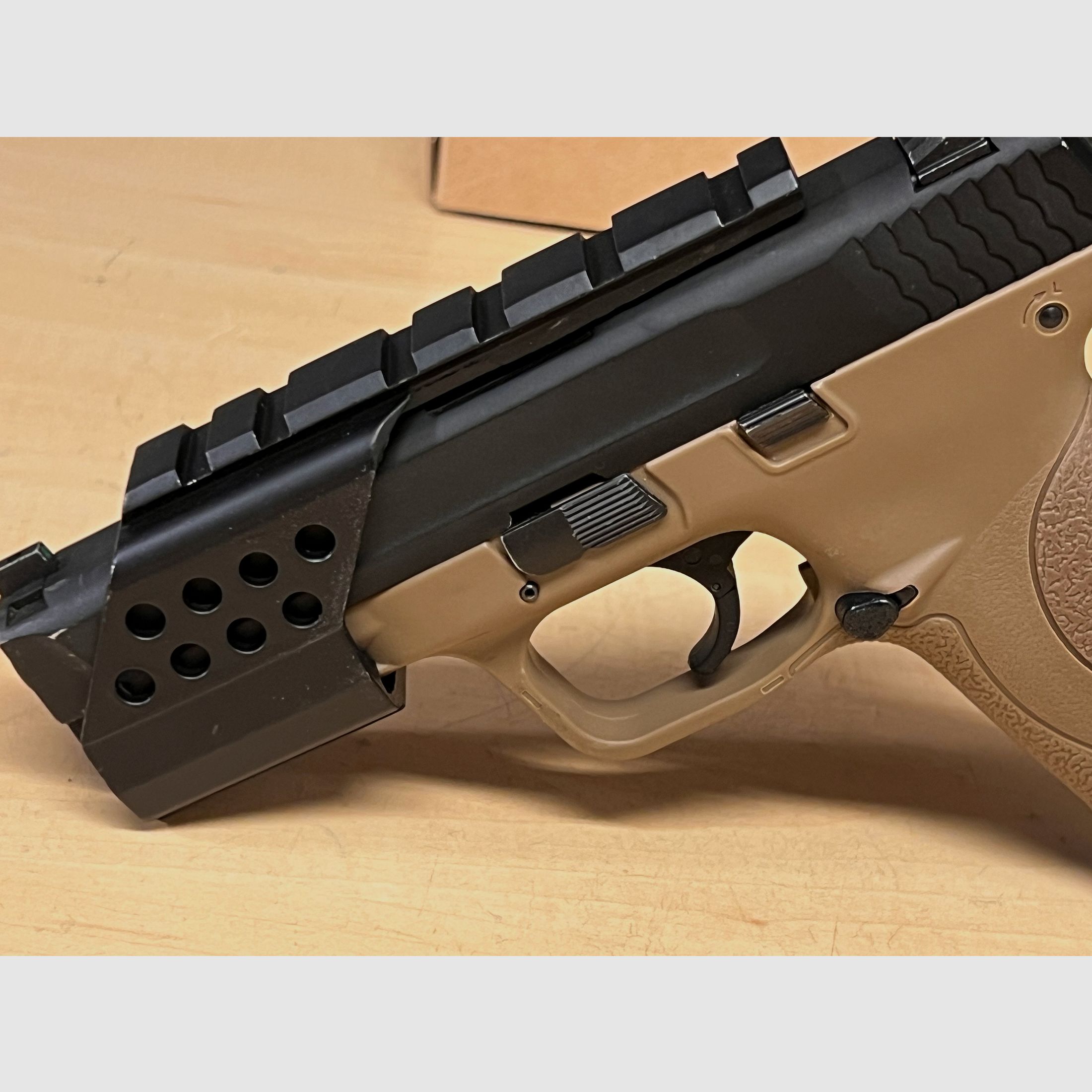 Montage für Zieloptiken und Red Dot Visiere auf Pistolen wie Glock 17 oder M.P.9 und baugleiche