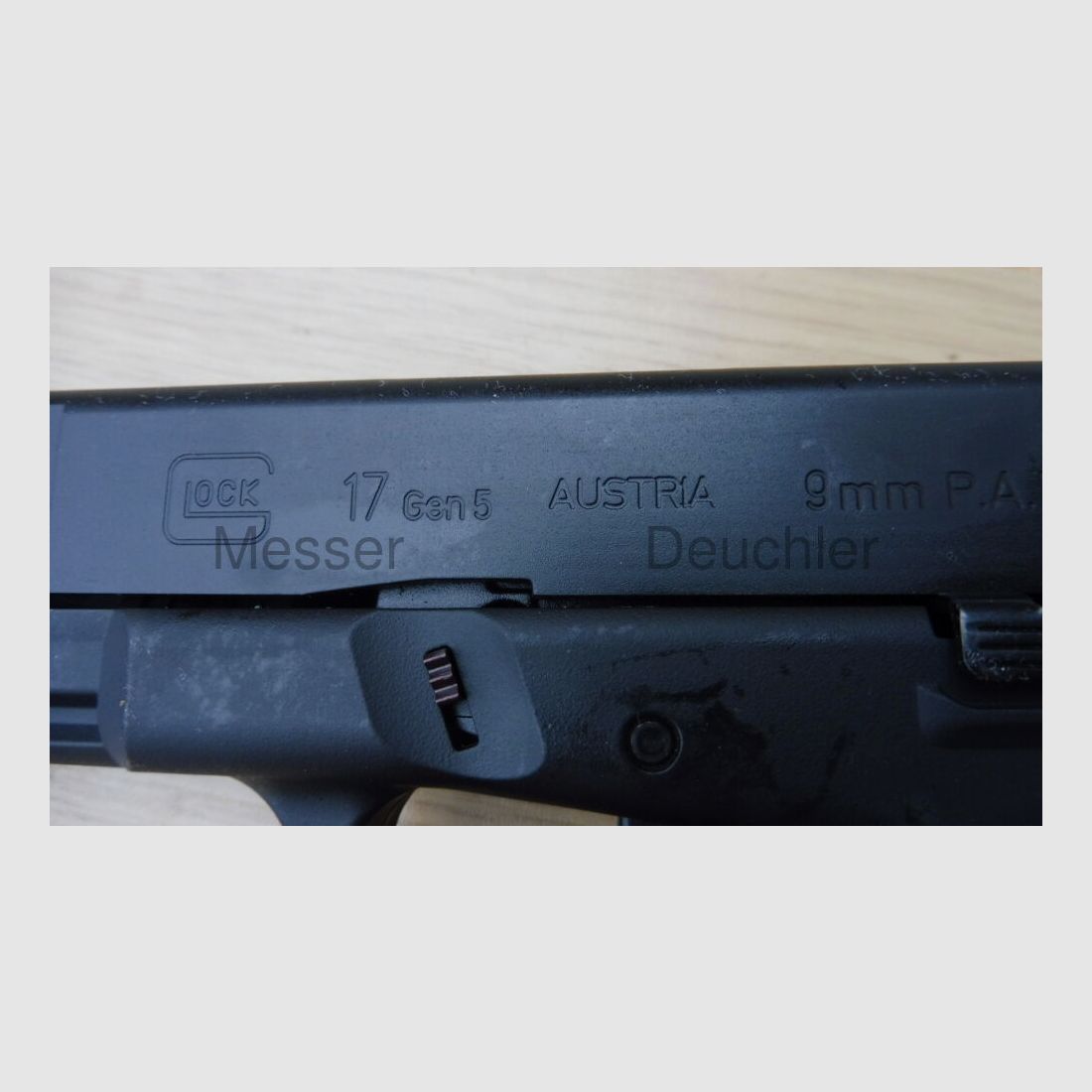 Umarex Glock 17 Gen5 blank firing gun Black