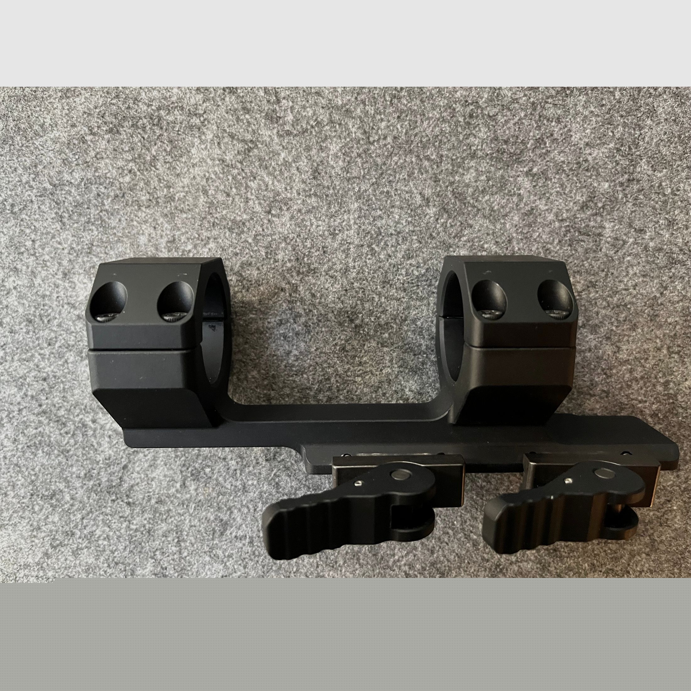 Przedłużony uchwyt cantilever Vortex Precision QR 30 mm
