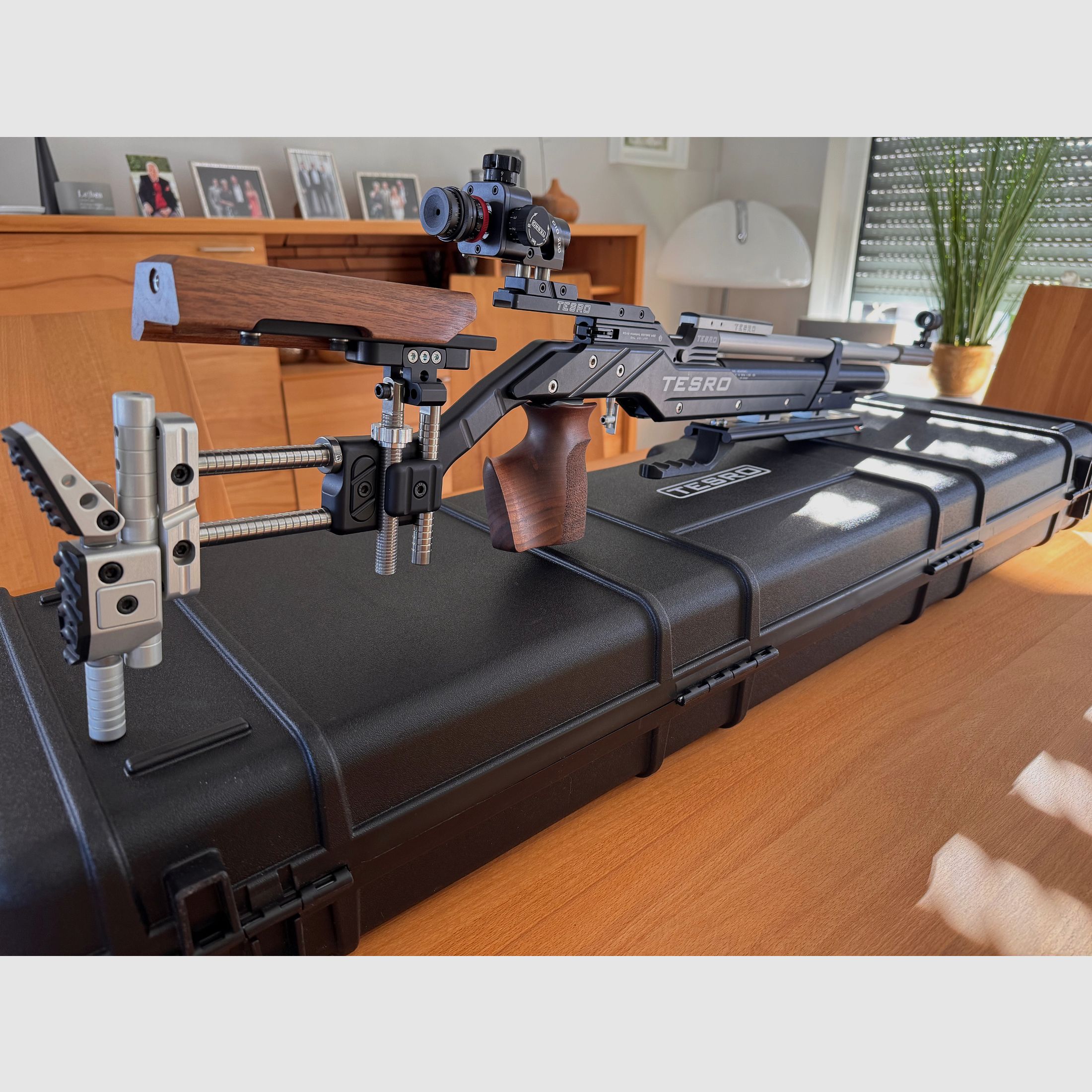 Match Luftgewehr TESRO Signum RS100 Schwarz.