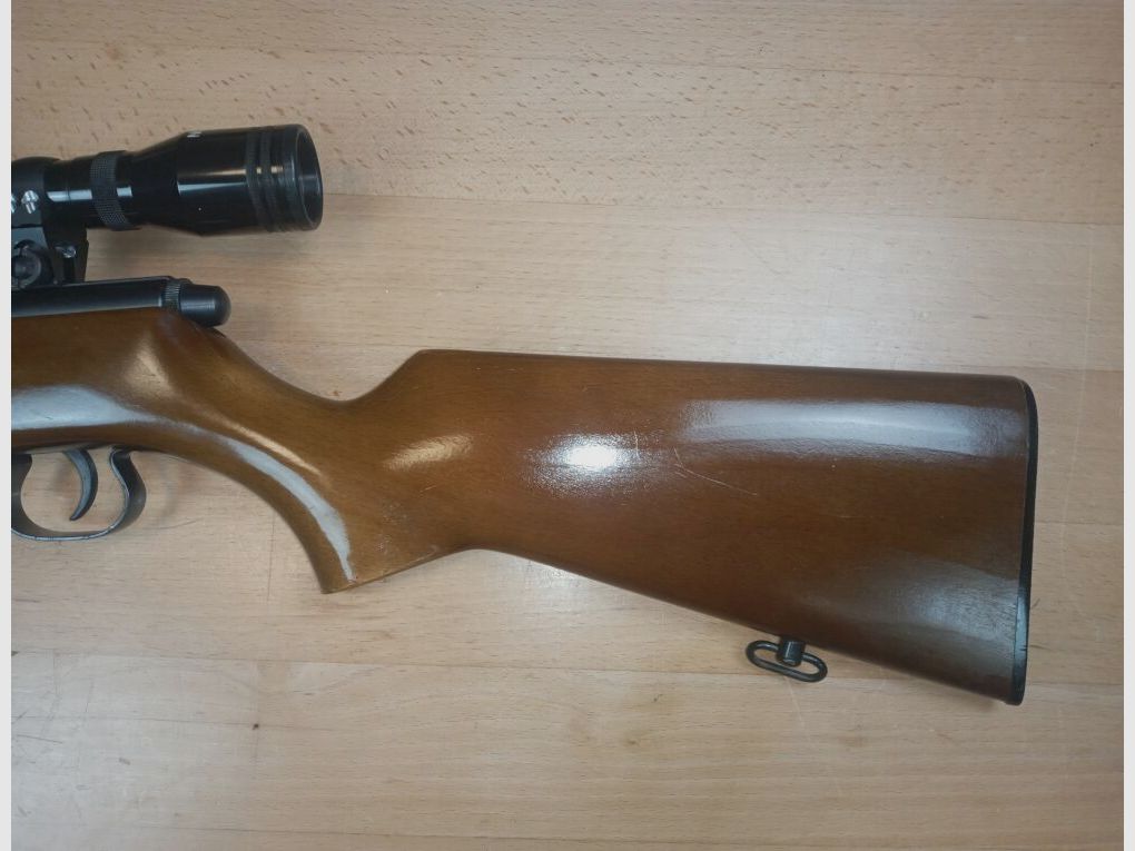 Rifle semiautomático Krico