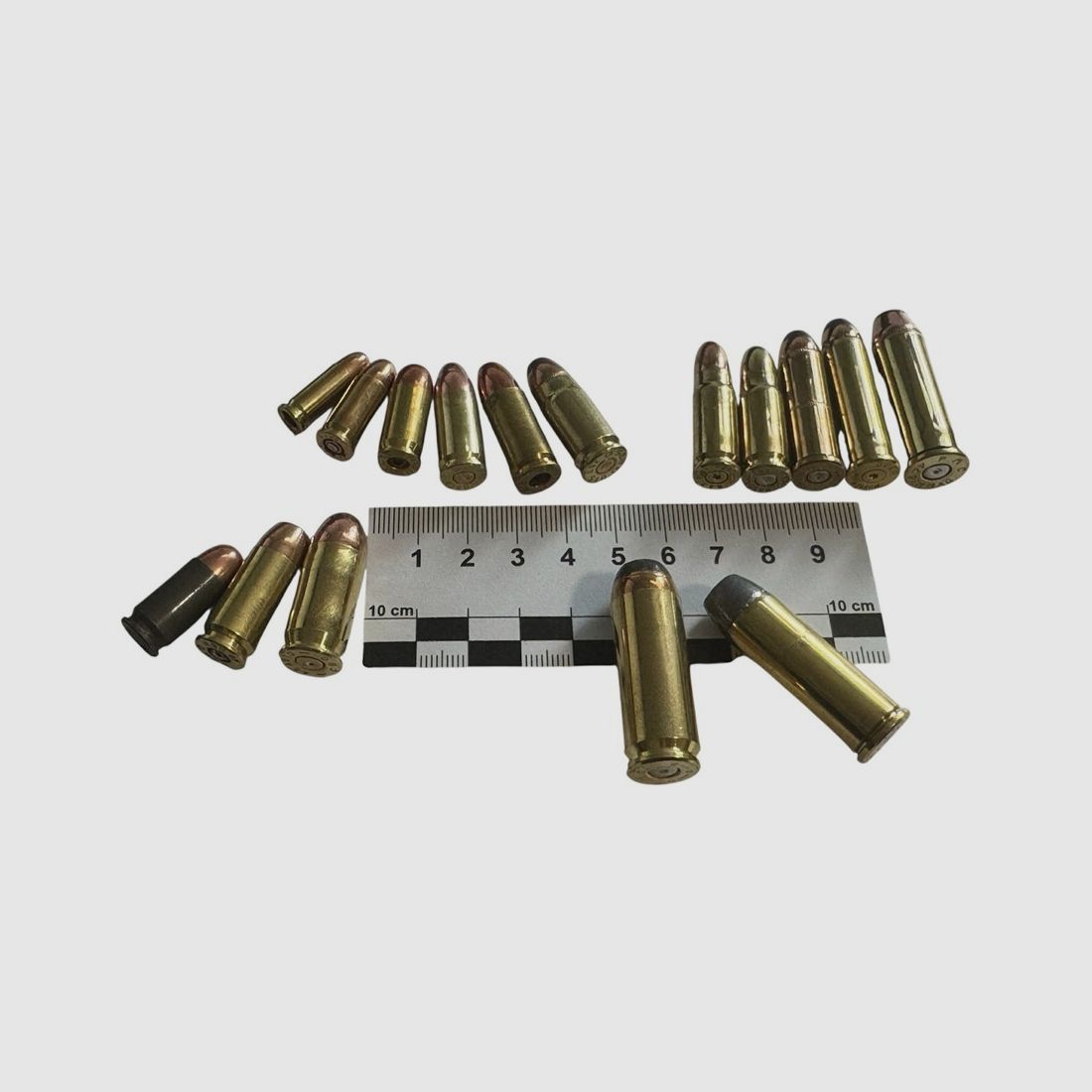 High-quality 16-piece handgun decoration set