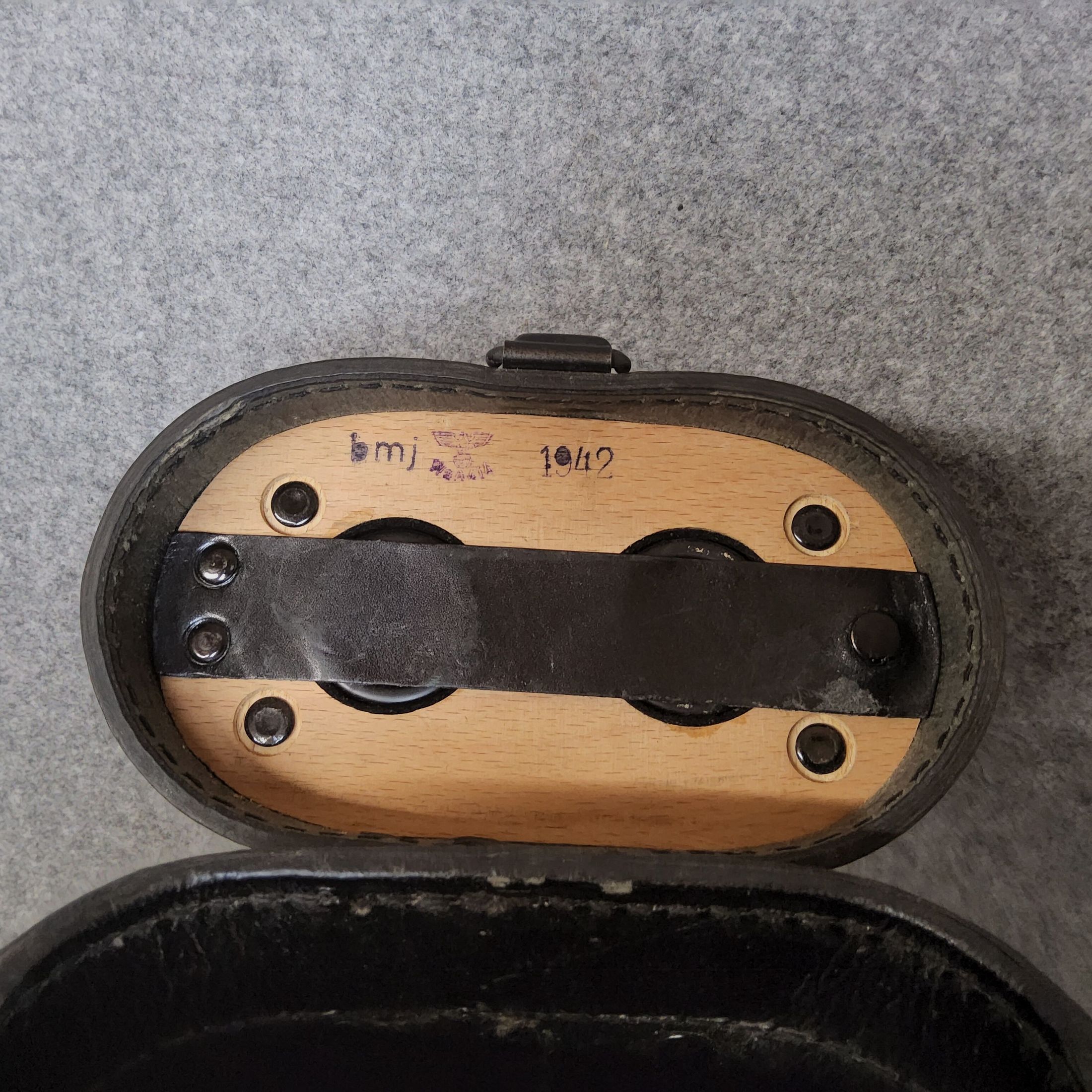 Hensold 10x50, Bild 2 von 6