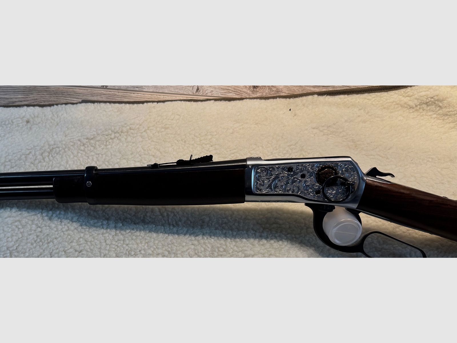 Rossi Unterhebelrepetierer .357 Mag – Western-Style mit Gravur