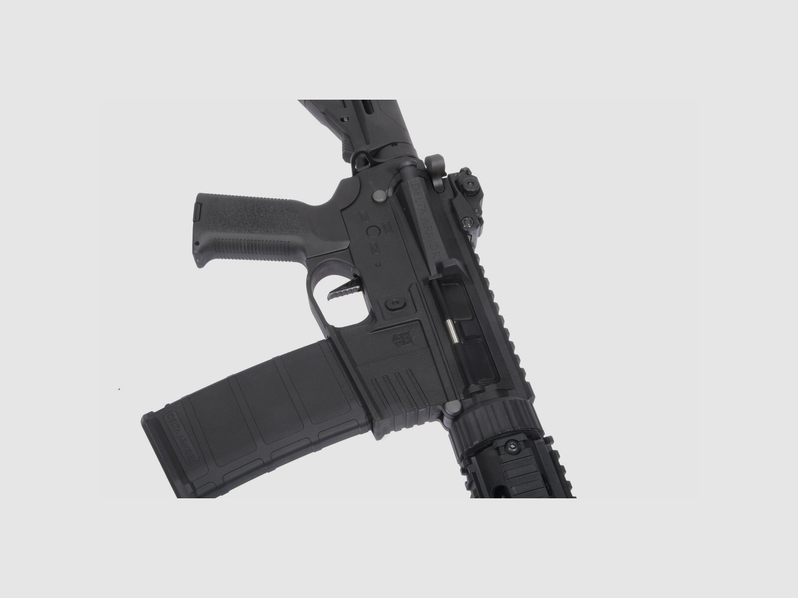 AR15 SilentOps 9 pollici CHARLIE EAGLE ETU Nero S-AEG Fucile Airsoft Libero da 18 Anni | Delta Armory