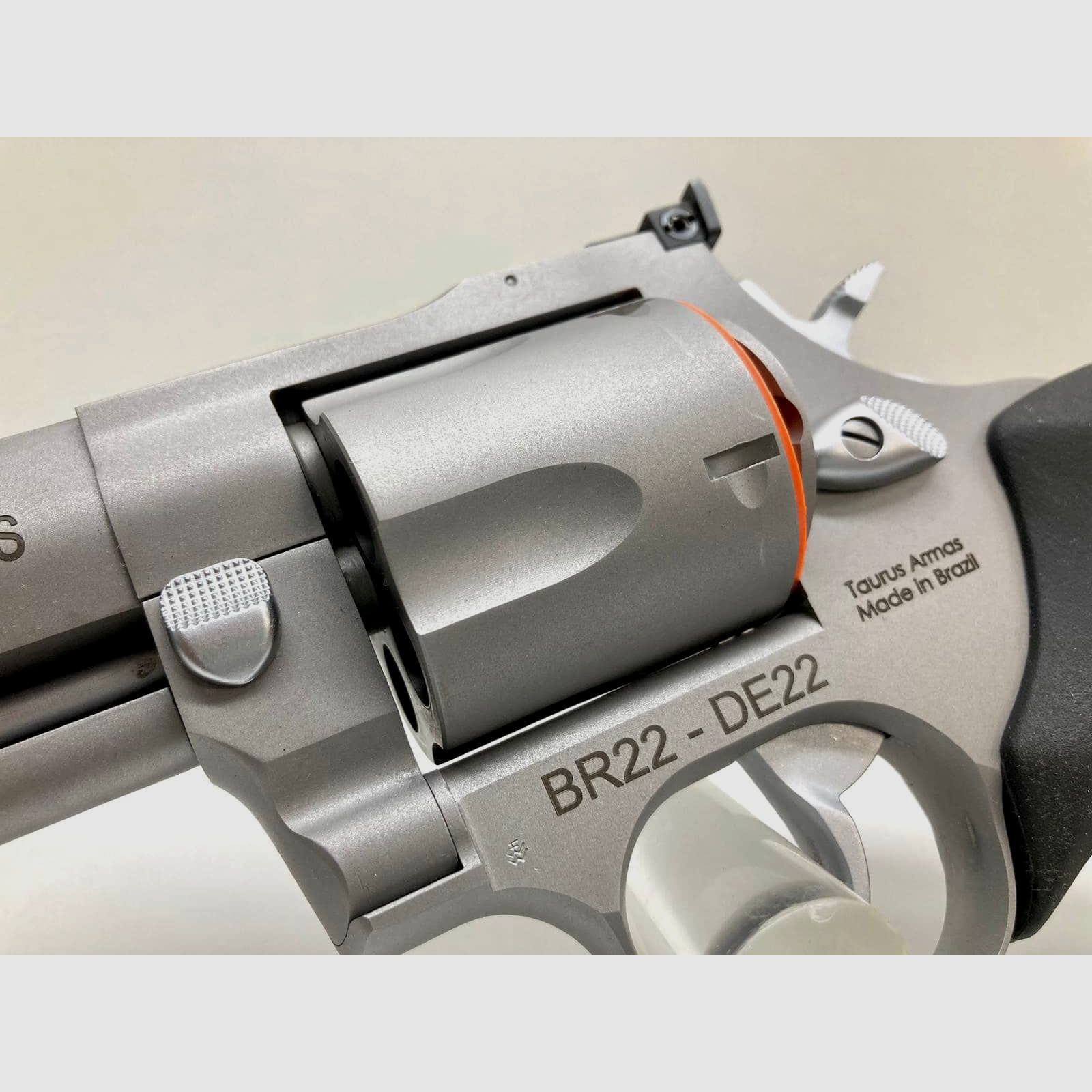 TAURUS Raging Bull | .454 Casull