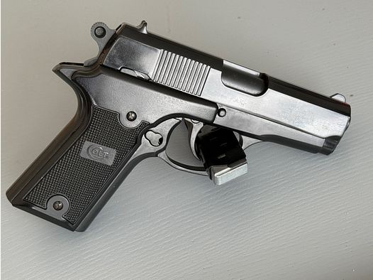 Colt Double Eagle Umarex Cal. 9mm P.A.K.  Brueniert