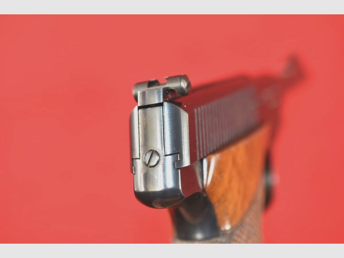 #5819 Pistola Browning Challenger, 1969, cal. .22 LR, imagen 11 de 17