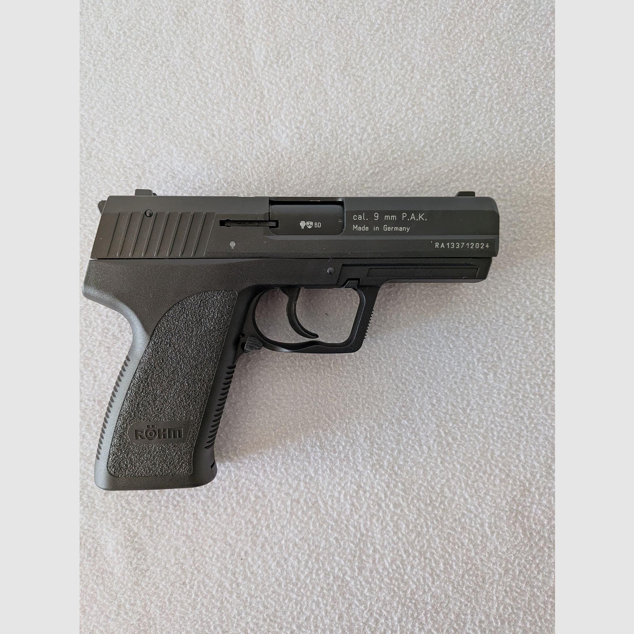 Roehm RG 96 Schreckschusspistole, Bild 3 von 4