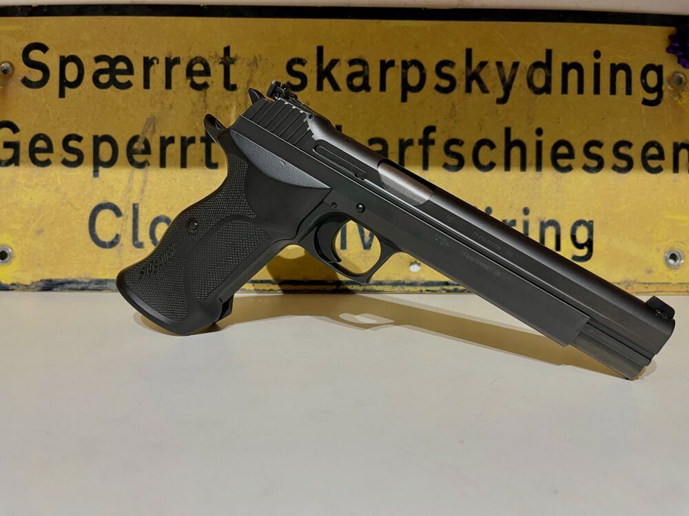 Sig Sauer P210 Supertarget (ALL BLACK - Made in Germany)