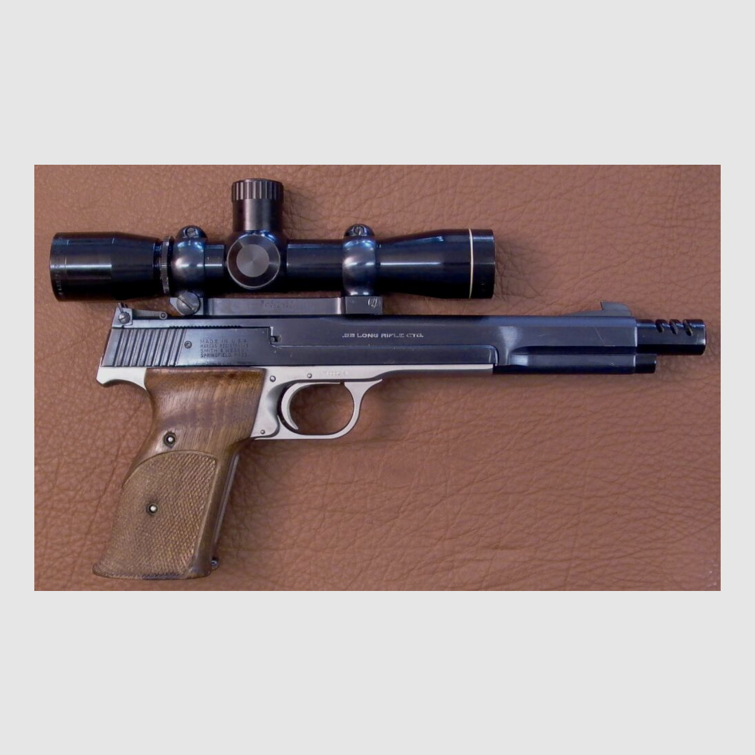 Smith & Wesson	 41