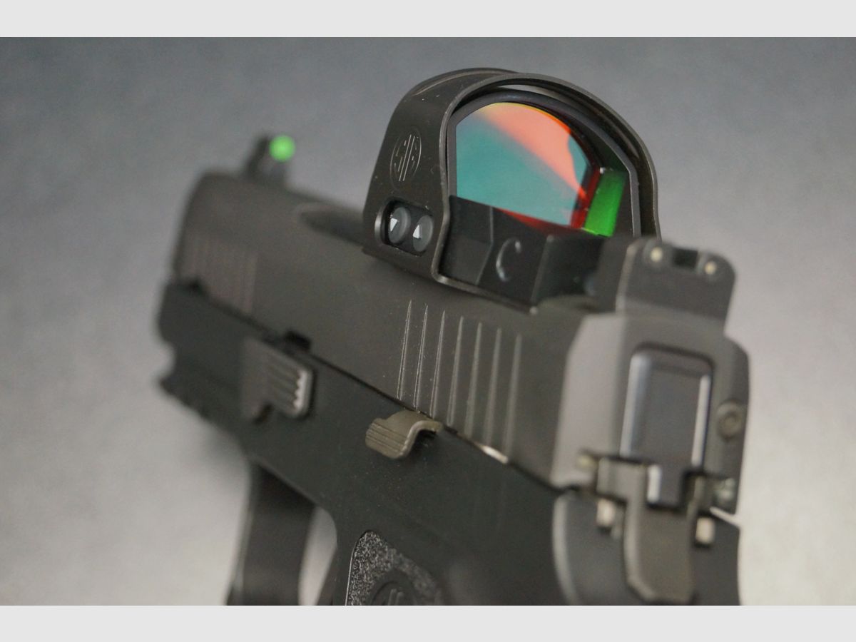 Sig Sauer P320 XCompact Romeo1 Pro, Bild 6 von 7
