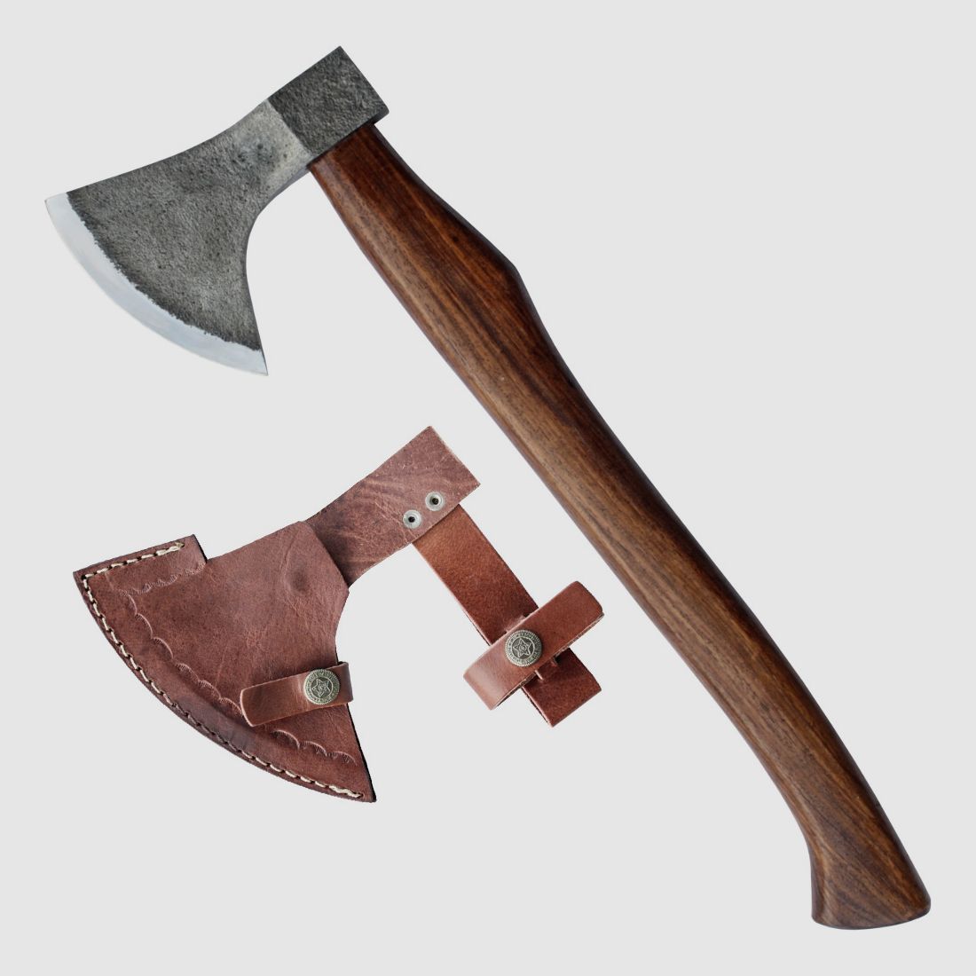urige Axt fr Mittelalter Lager zum Holz hacken mit Lederschutz 875g